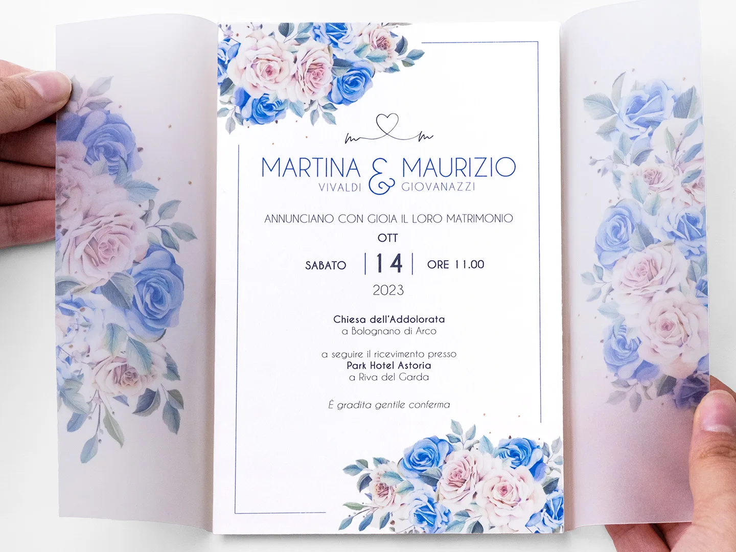 grafica personalizzata e inviti stampati su carta traslucente personalizzati
